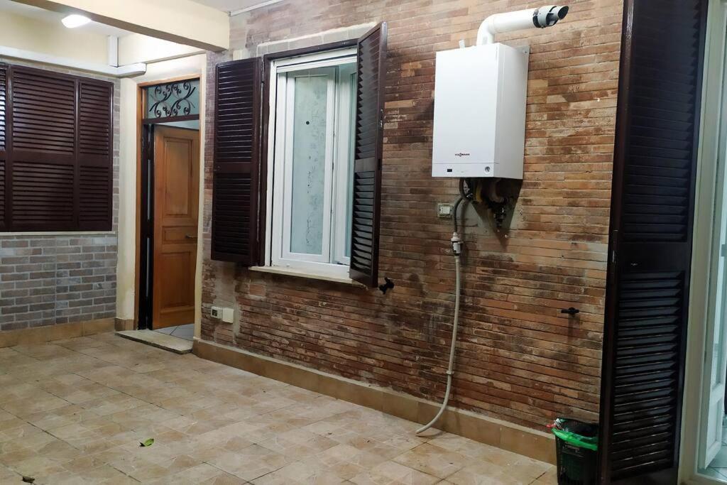 Appartamento Limone1 ลิโด ดิ ออสเตีย ภายนอก รูปภาพ